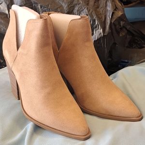 New Ankle Boots Camel color